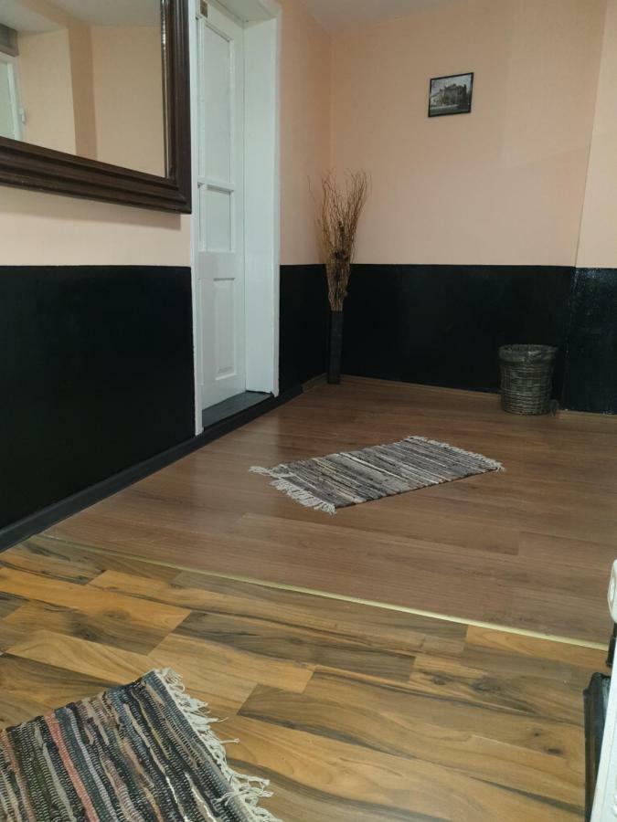 Hotel Валентино à Vratsa Extérieur photo